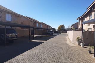 2 Bedroom Property for Sale in Pellissier Free State